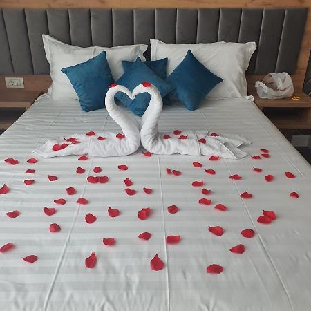 Hotel Excellence Bukarest Kültér fotó