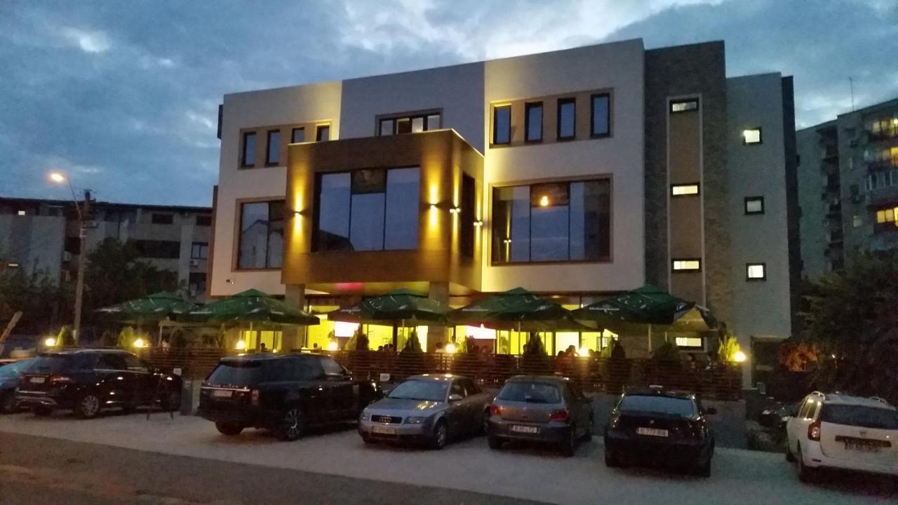 Hotel Excellence Bukarest Kültér fotó