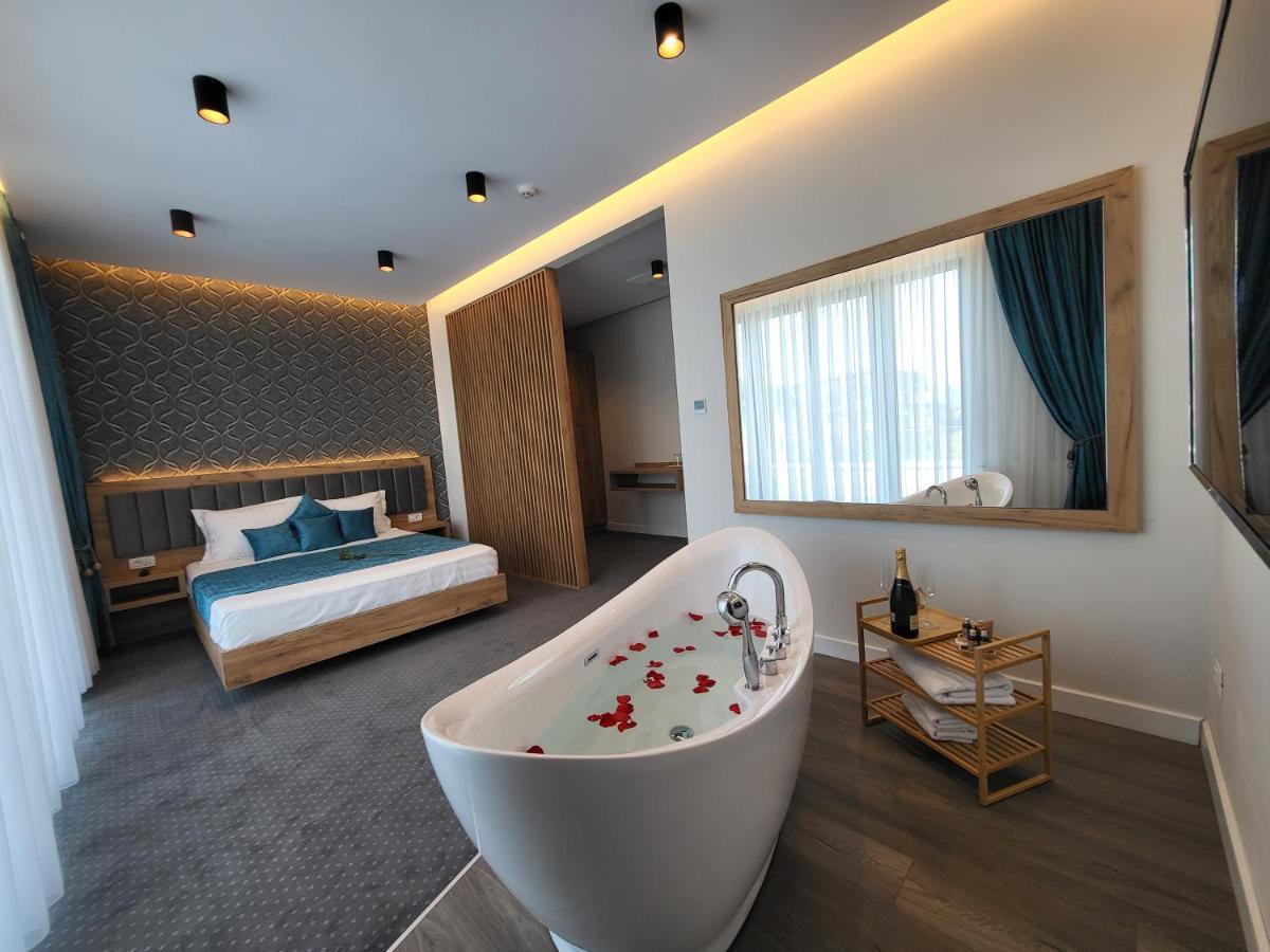 Hotel Excellence Bukarest Kültér fotó